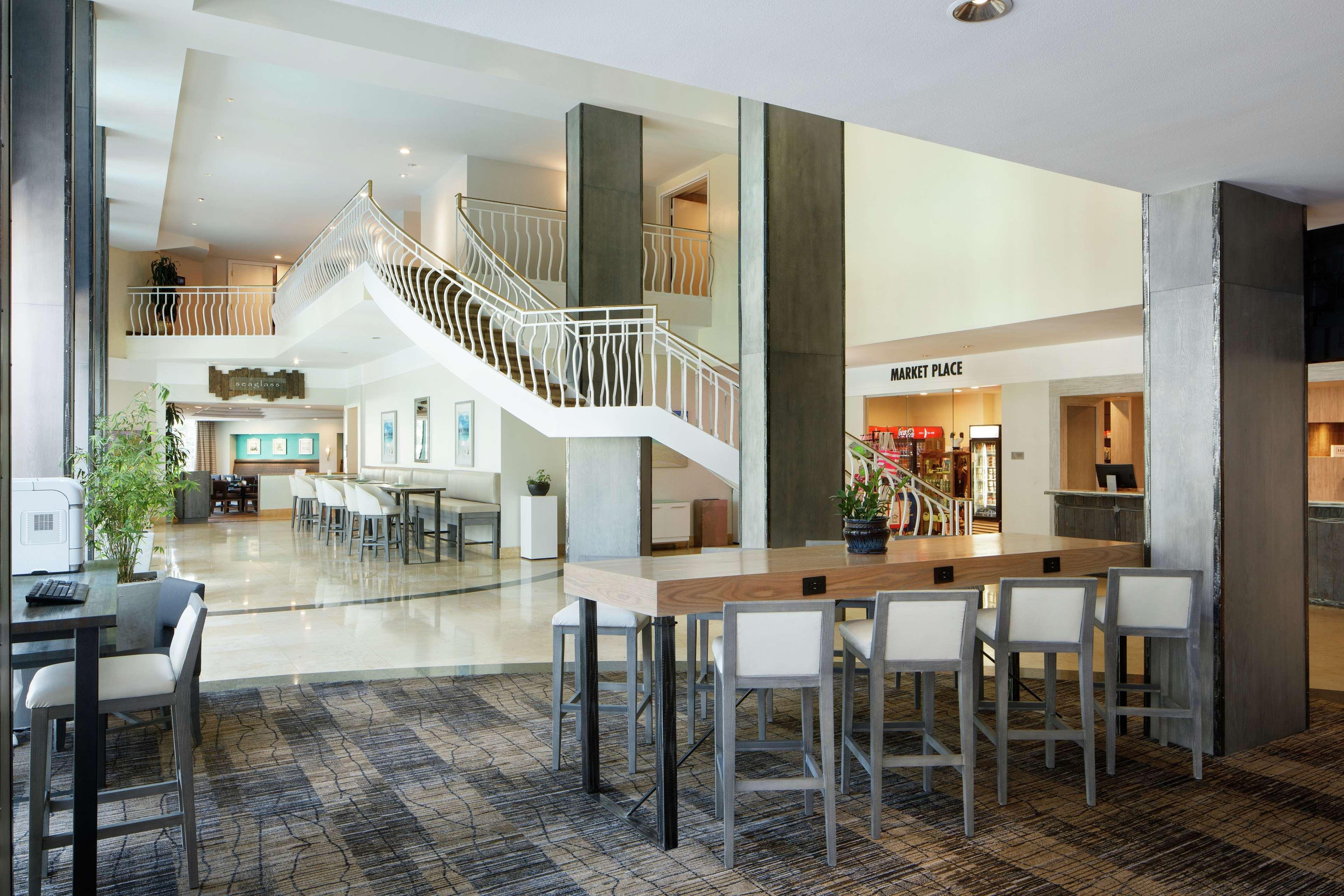 Hotel Doubletree By Hilton Circle 3*